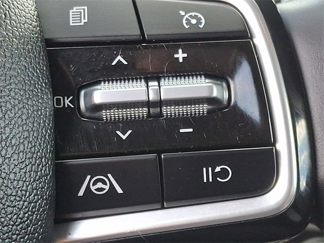 Certified 2024 Kia Carnival LX image 21