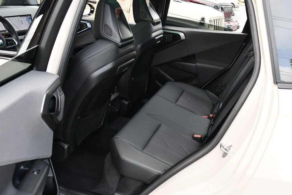 Used 2025 BMW X3 M50 w/ Premium Package image 17