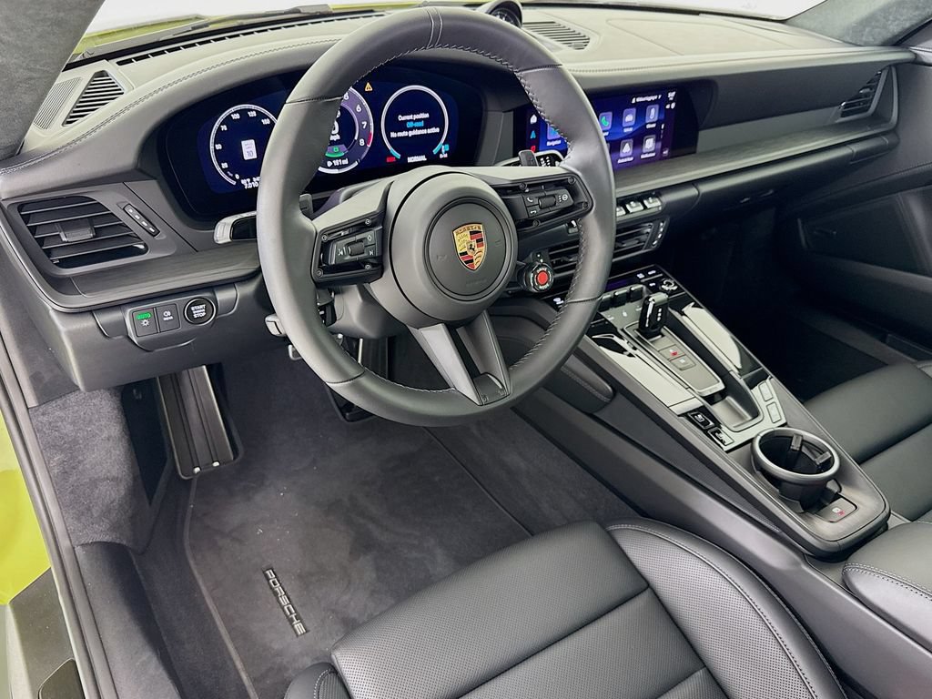 Certified 2026 Porsche 911 Carrera GTS RWD image 4