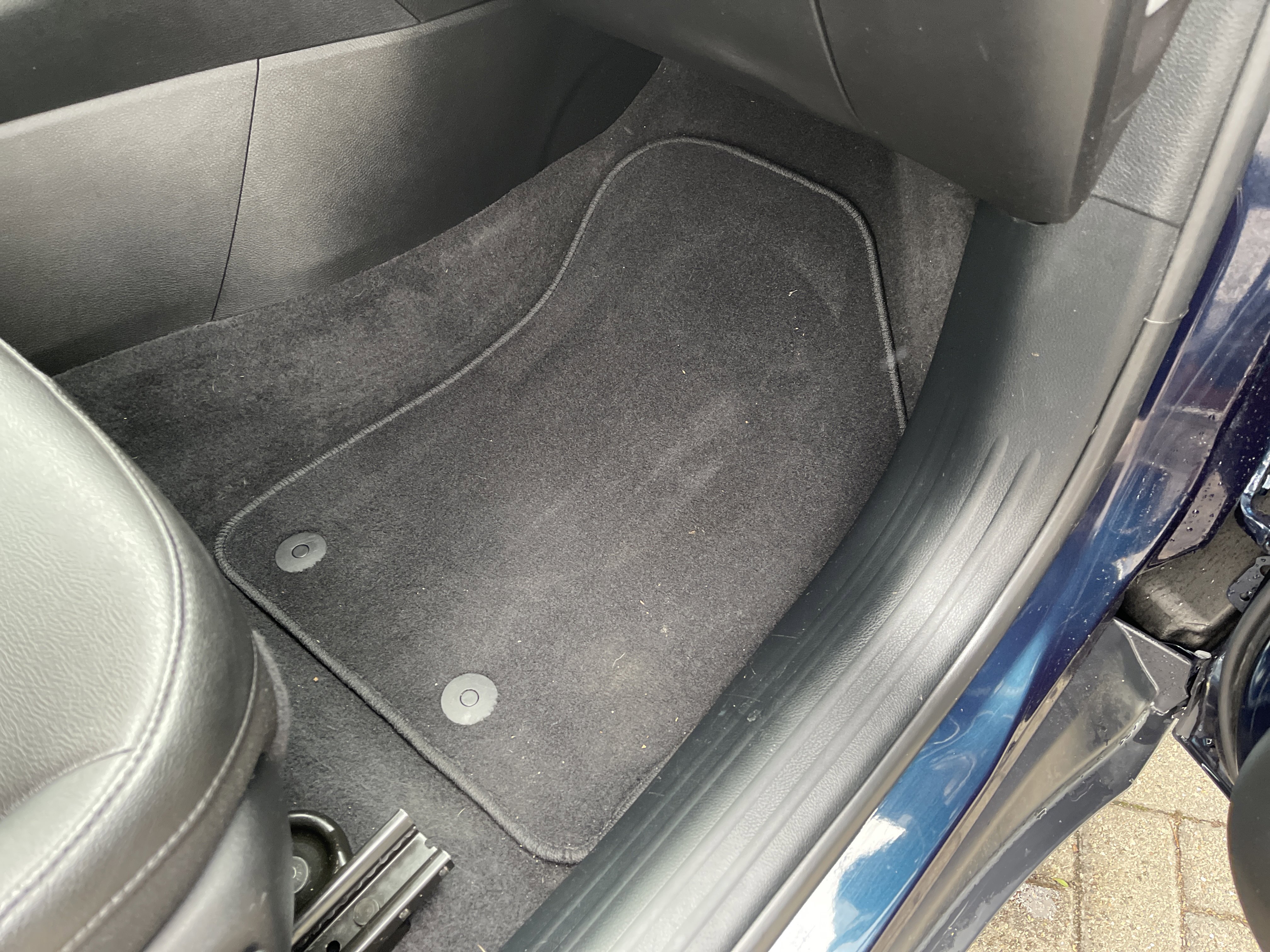 Used 2024 Jeep Compass Latitude image 35