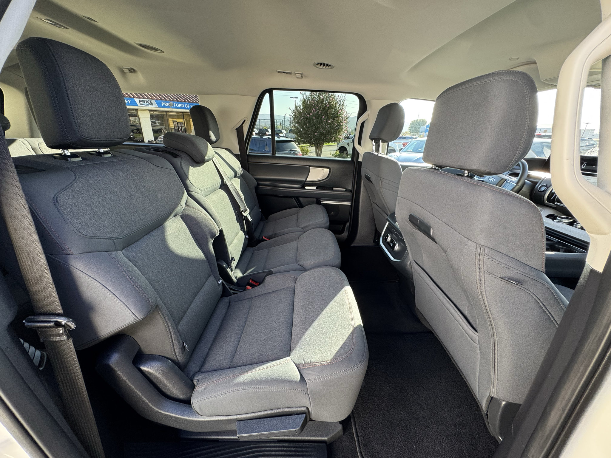 Used 2025 Ford Expedition Max Active RWD image 28