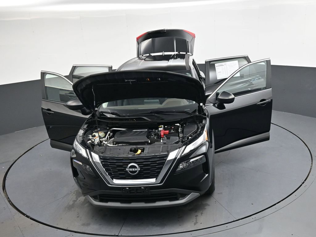 Used 2023 Nissan Rogue S image 43