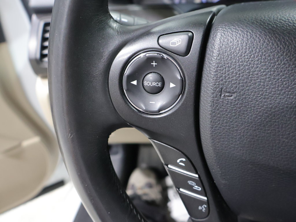 Used 2014 Honda Accord EX-L image 32