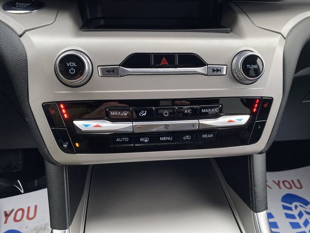 Certified 2023 Ford Explorer XLT w/ Equipment Group 202A image 20