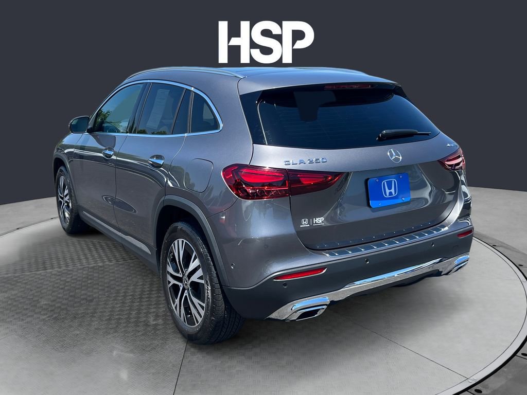 Used 2025 Mercedes-Benz GLA 250 4MATIC image 3