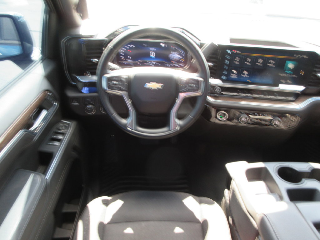 Certified 2023 Chevrolet Silverado 1500 LT AWD/4WD image 14