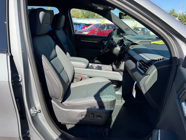 New 2026 GMC Acadia AT4 w/ LPO, Floor Liner Package image 17