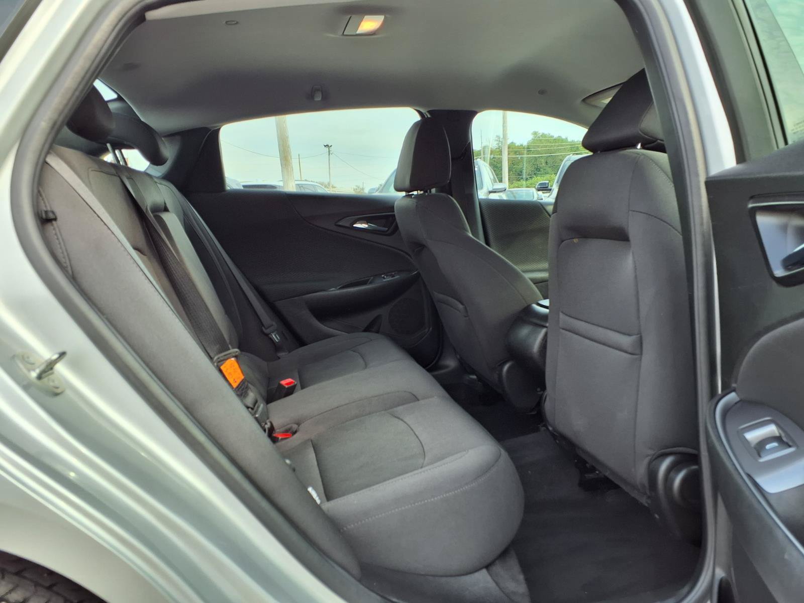 Used 2017 Chevrolet Malibu LS FWD image 29