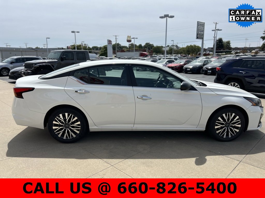 Used 2025 Nissan Altima 2.5 SV image 3