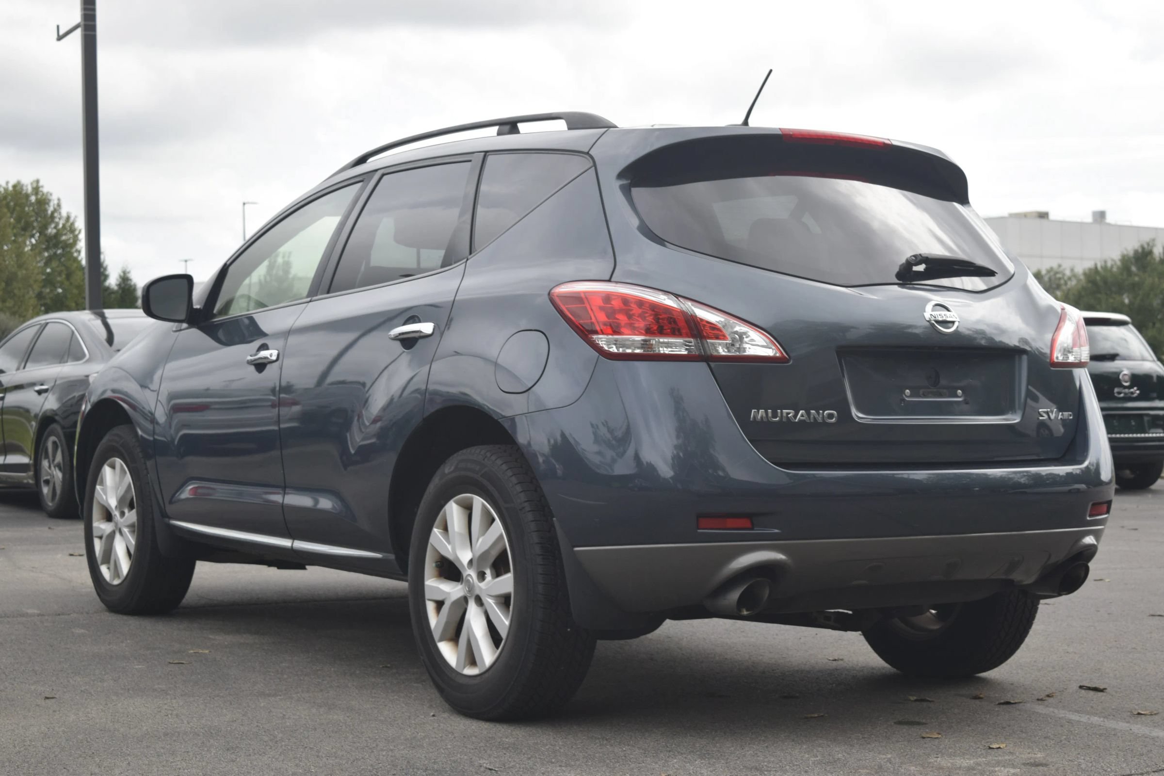 Used 2013 Nissan Murano SV w/ Value Pkg AWD/4WD image 3