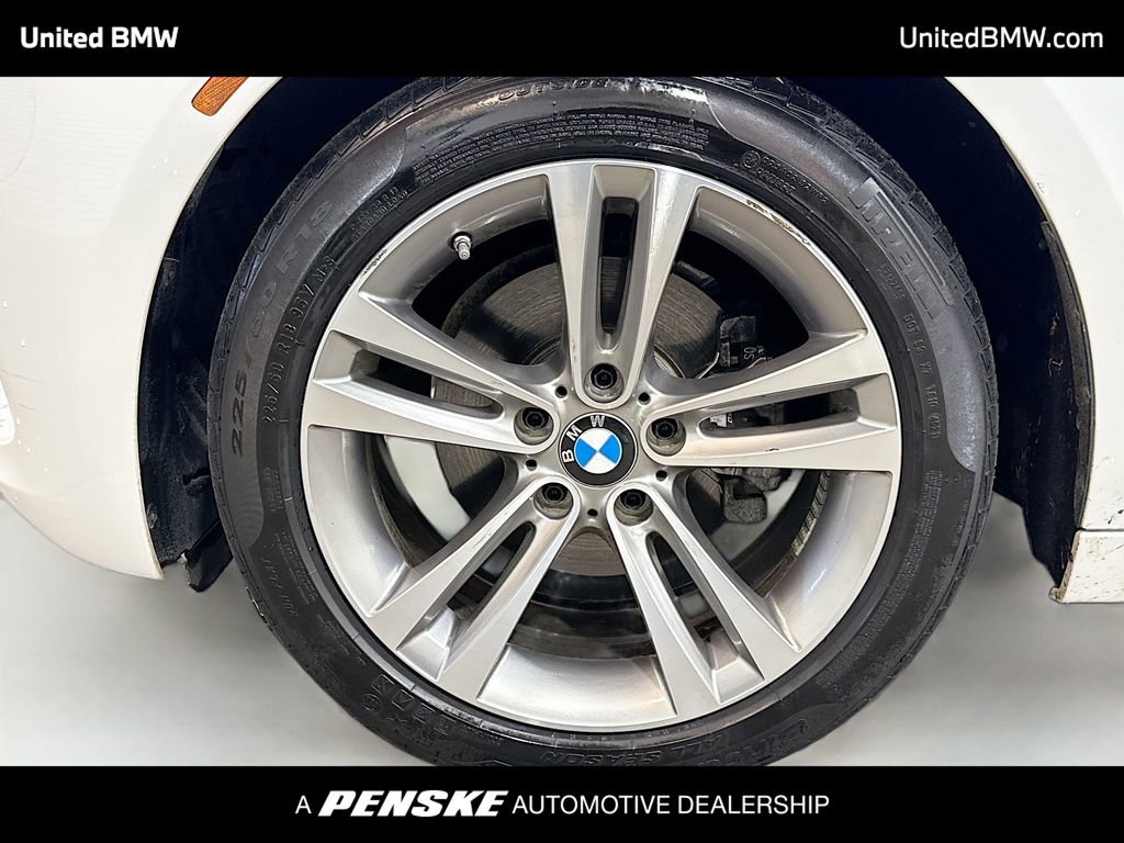 Used 2018 BMW 330i Gran Turismo xDrive video 2