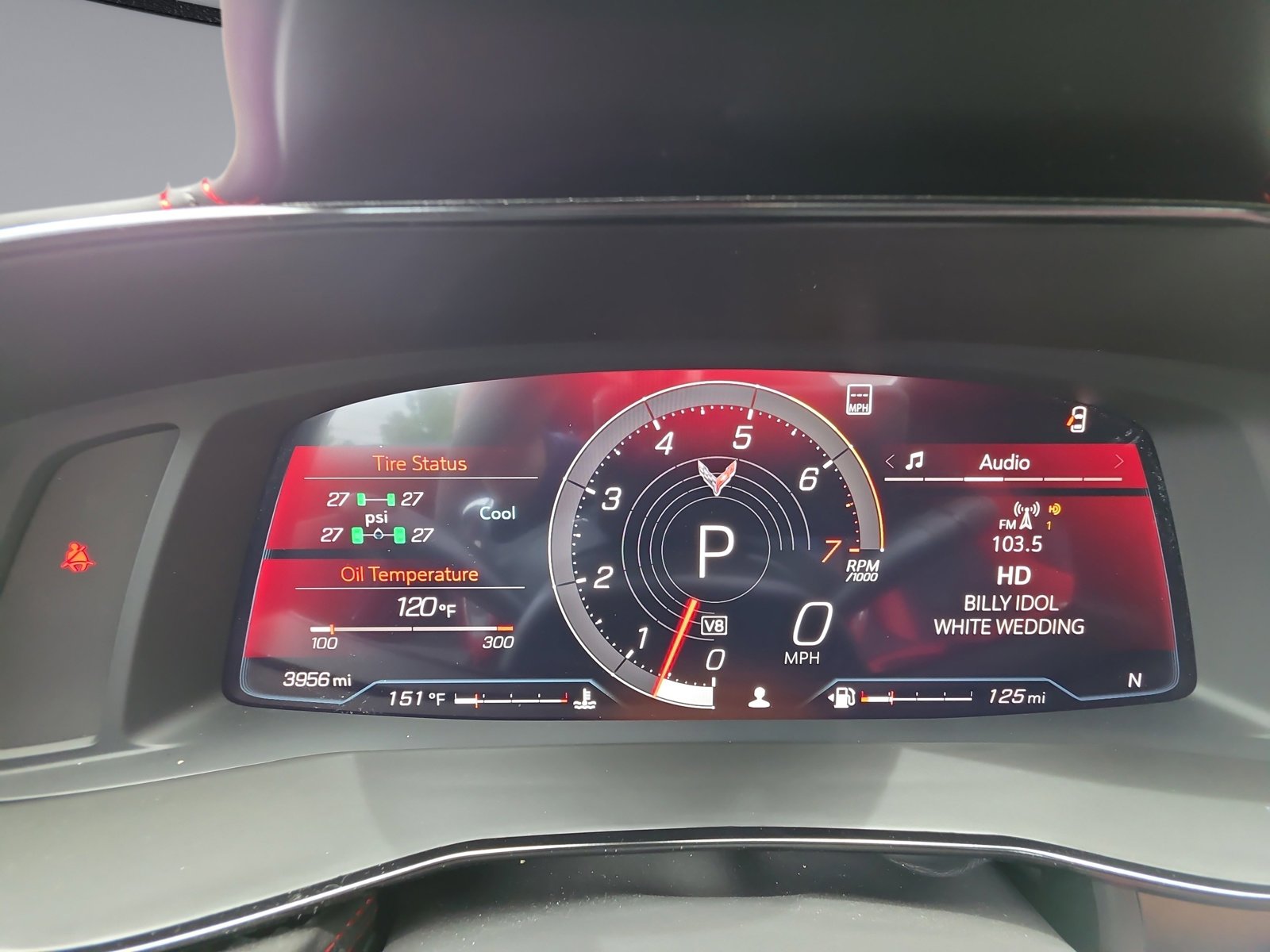 Used 2023 Chevrolet Corvette Stingray Premium Conv w/ Battery Protection Package RWD image 28