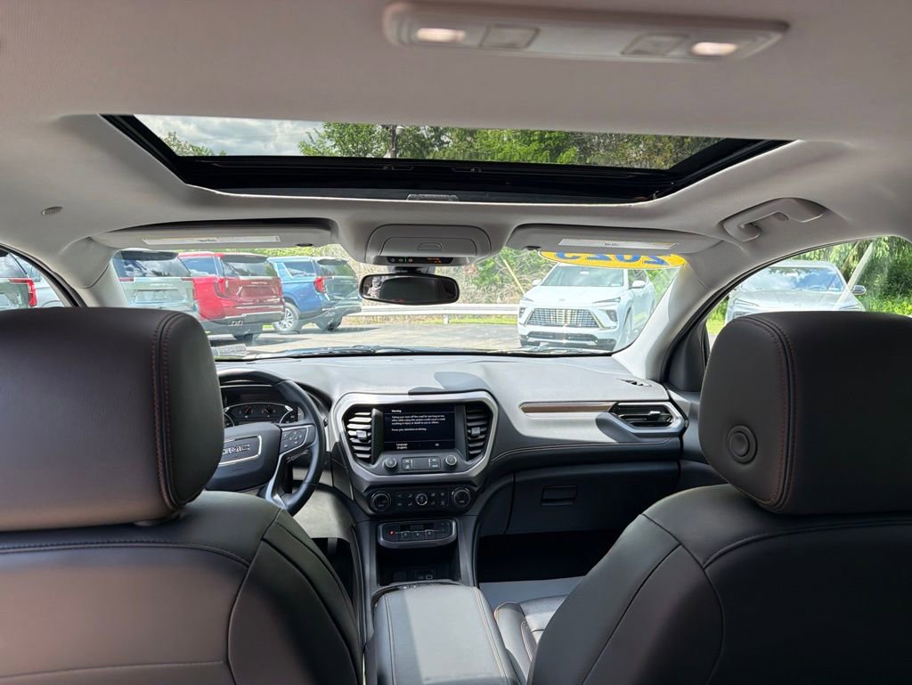 Used 2023 GMC Acadia AT4 w/ Trailering Package AWD/4WD image 30