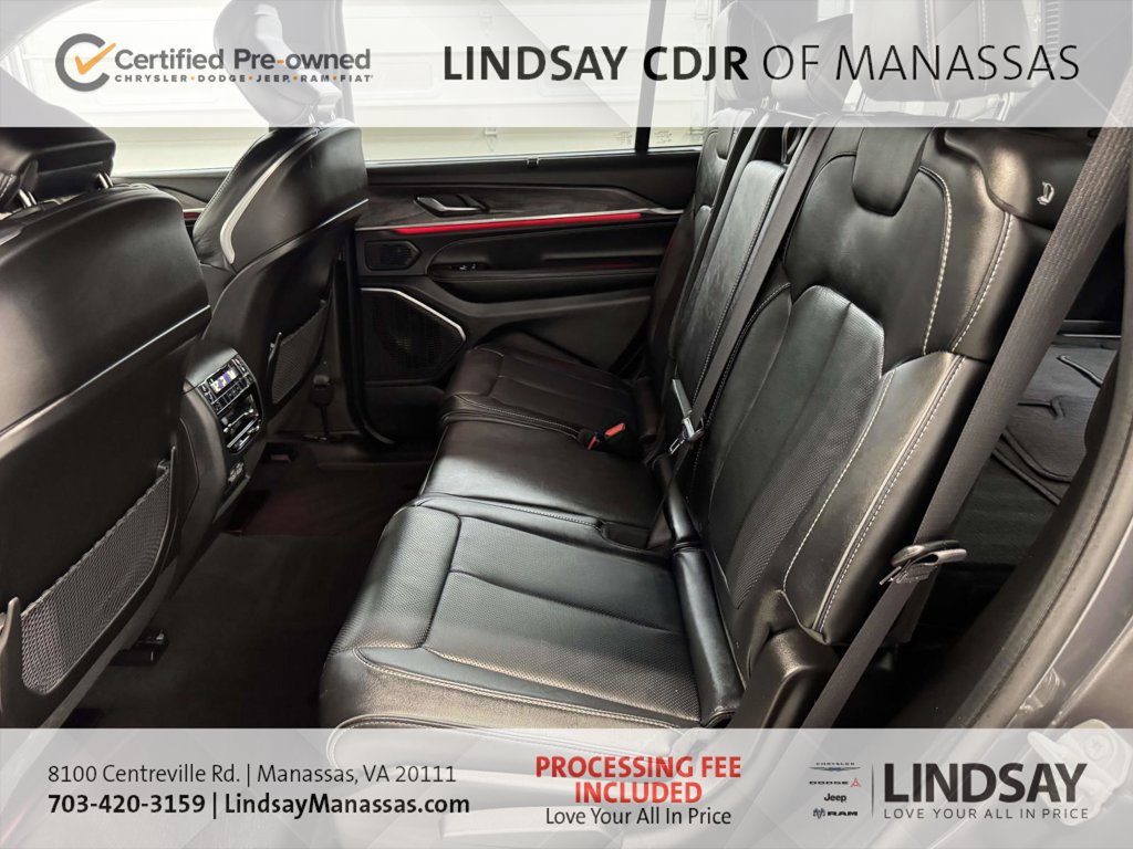 Used 2025 Jeep Grand Cherokee L Overland w/ Advanced Protech Group III AWD/4WD image 22