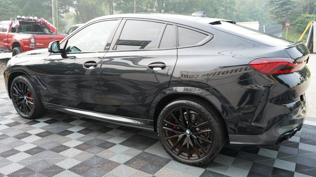 Used 2021 BMW X6 M50i w/ Executive Package AWD/4WD image 14