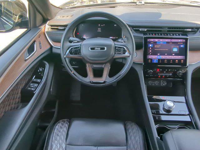 Certified 2022 Jeep Grand Cherokee Summit w/ Adv Protech Group IV image 19