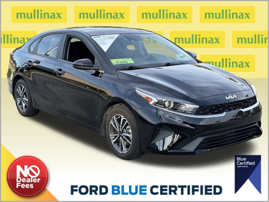Used 2024 Kia Forte LXS image 1