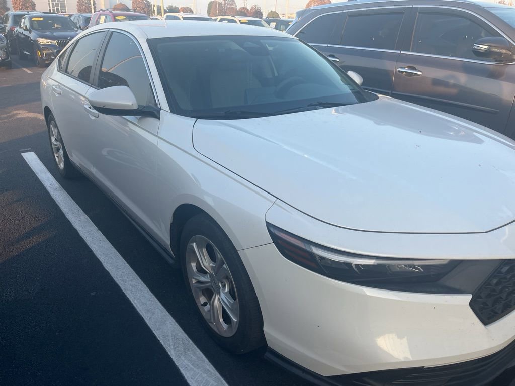 Used 2023 Honda Accord LX image 3