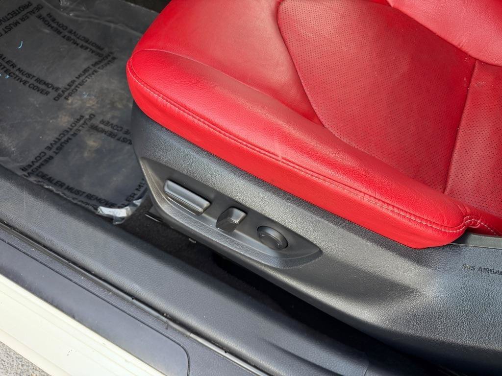Used 2023 Toyota Camry XSE FWD image 28