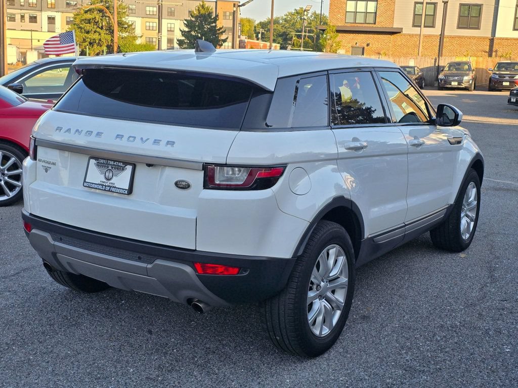 Used 2019 Land Rover Range Rover Evoque AWD/4WD image 4