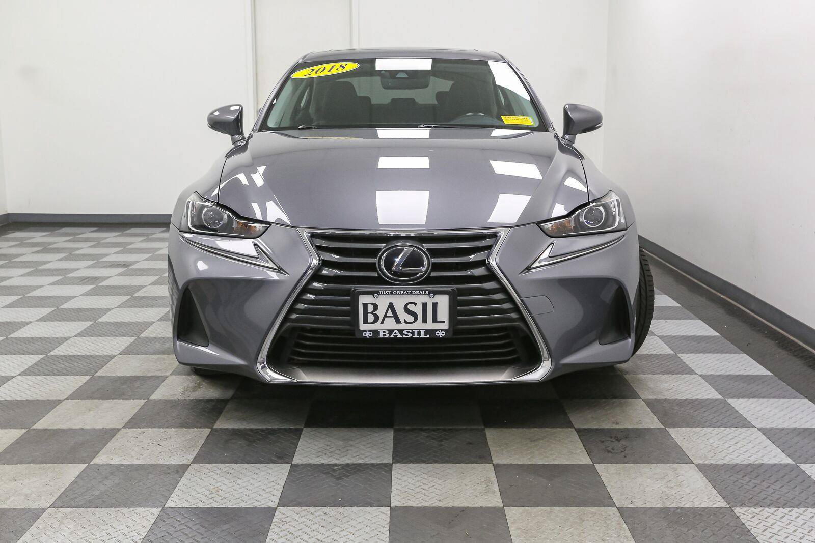 Used 2018 Lexus IS 300 AWD w/ Comfort Package image 3