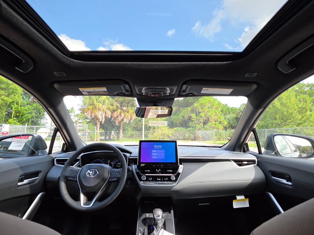 New 2026 Toyota Corolla Cross XLE FWD image 4