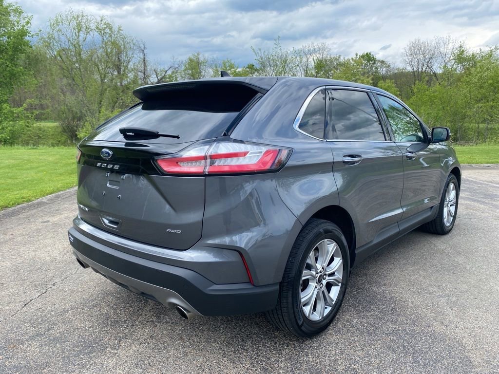 Used 2024 Ford Edge Titanium AWD/4WD image 3
