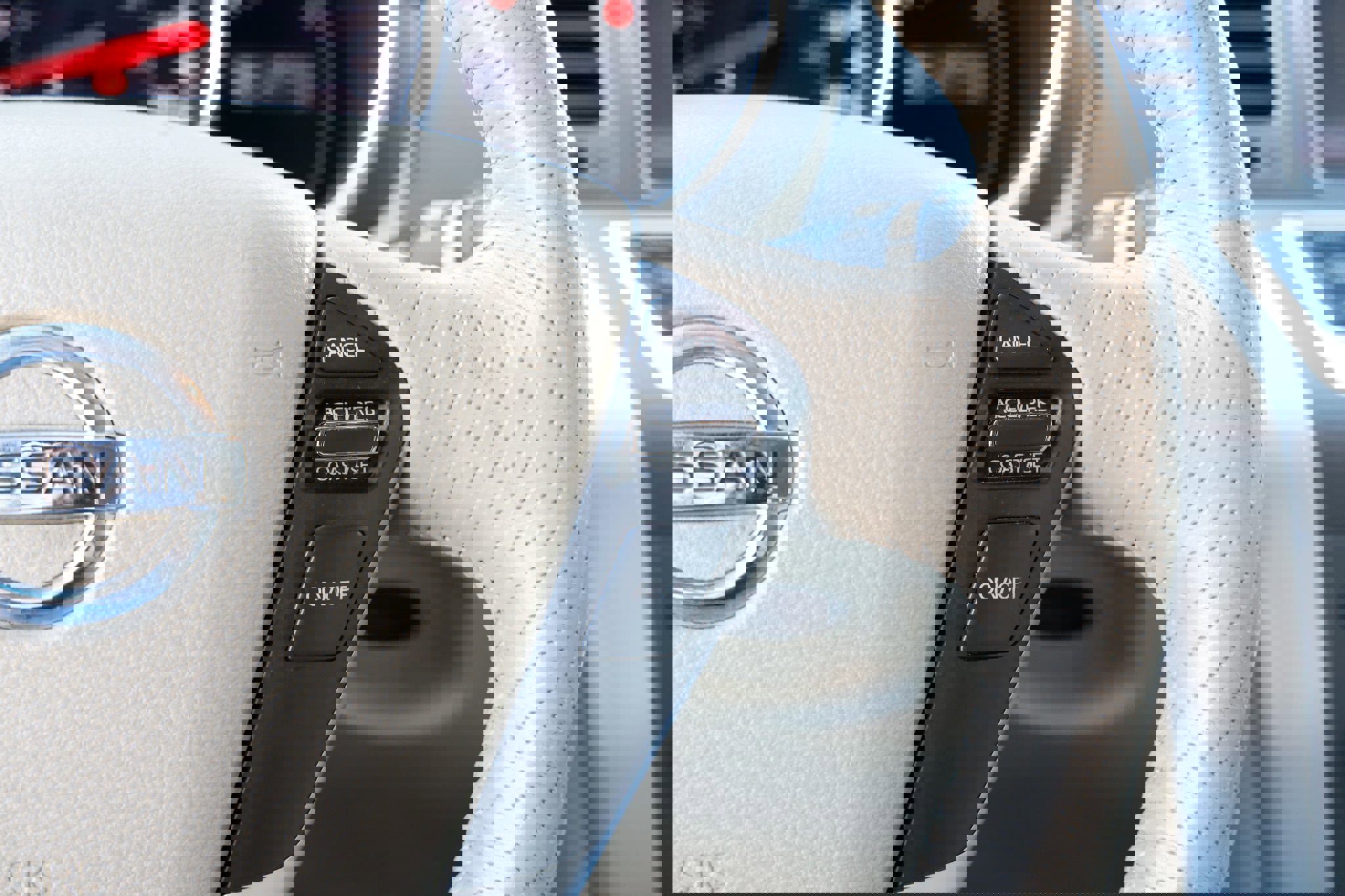 Used 2013 Nissan Murano SL w/ Navigation Pkg image 32