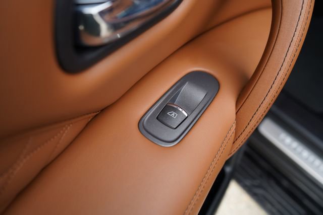 Used 2023 INFINITI QX80 Sensory w/ All-Season Package image 48