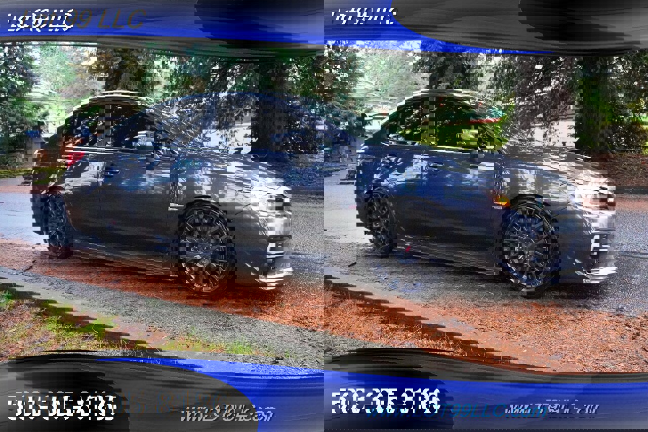 Used 2015 Subaru WRX STI Limited image 7