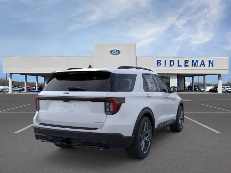 New 2026 Ford Explorer ST-Line w/ ST-Line Street Pack AWD/4WD image 9