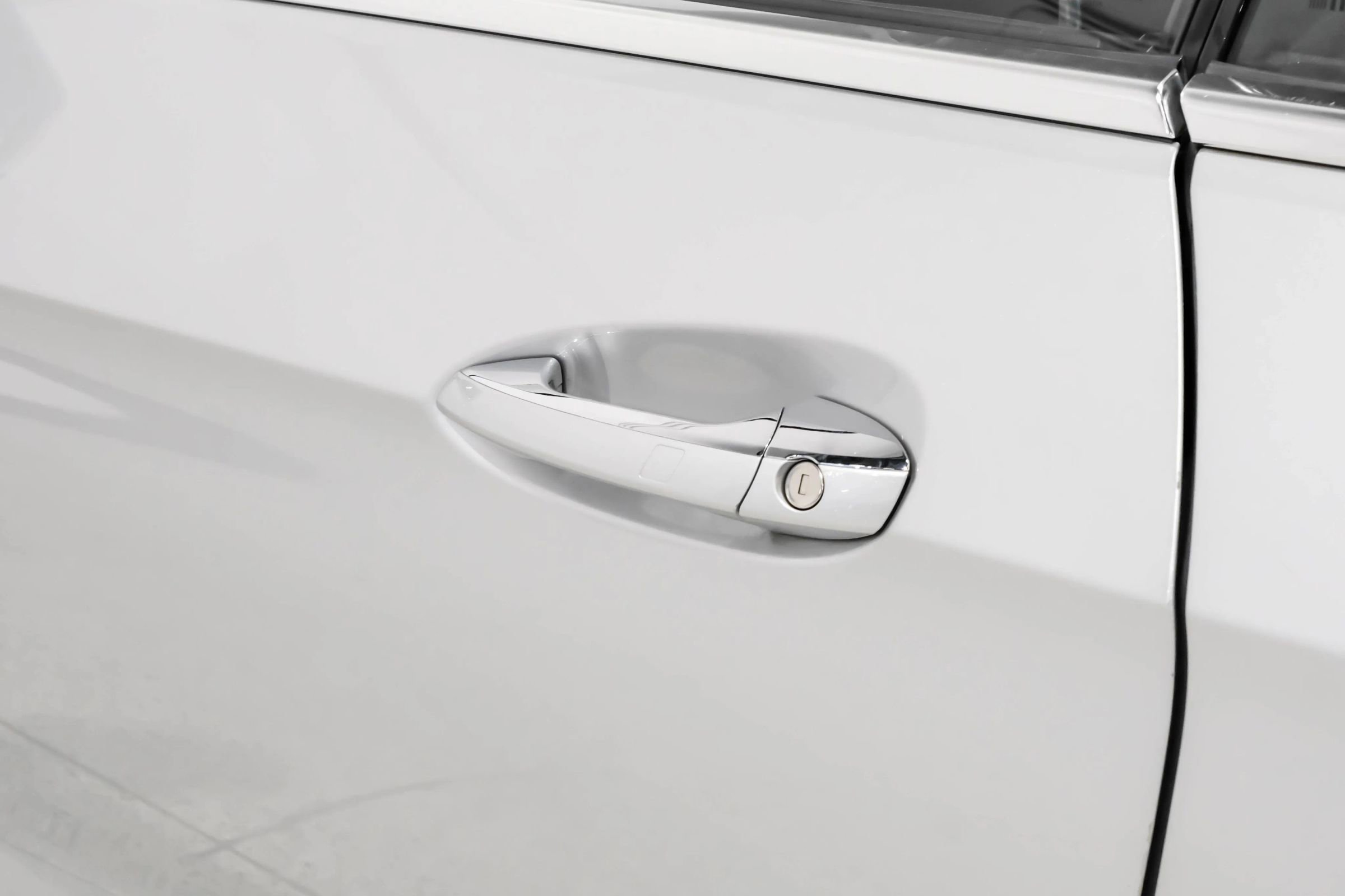 Used 2014 Mercedes-Benz E 550 Cabriolet image 40