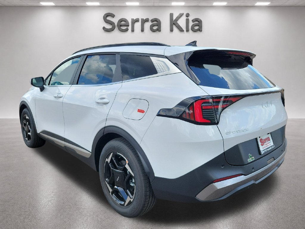 New 2027 Kia Sportage EX FWD image 3