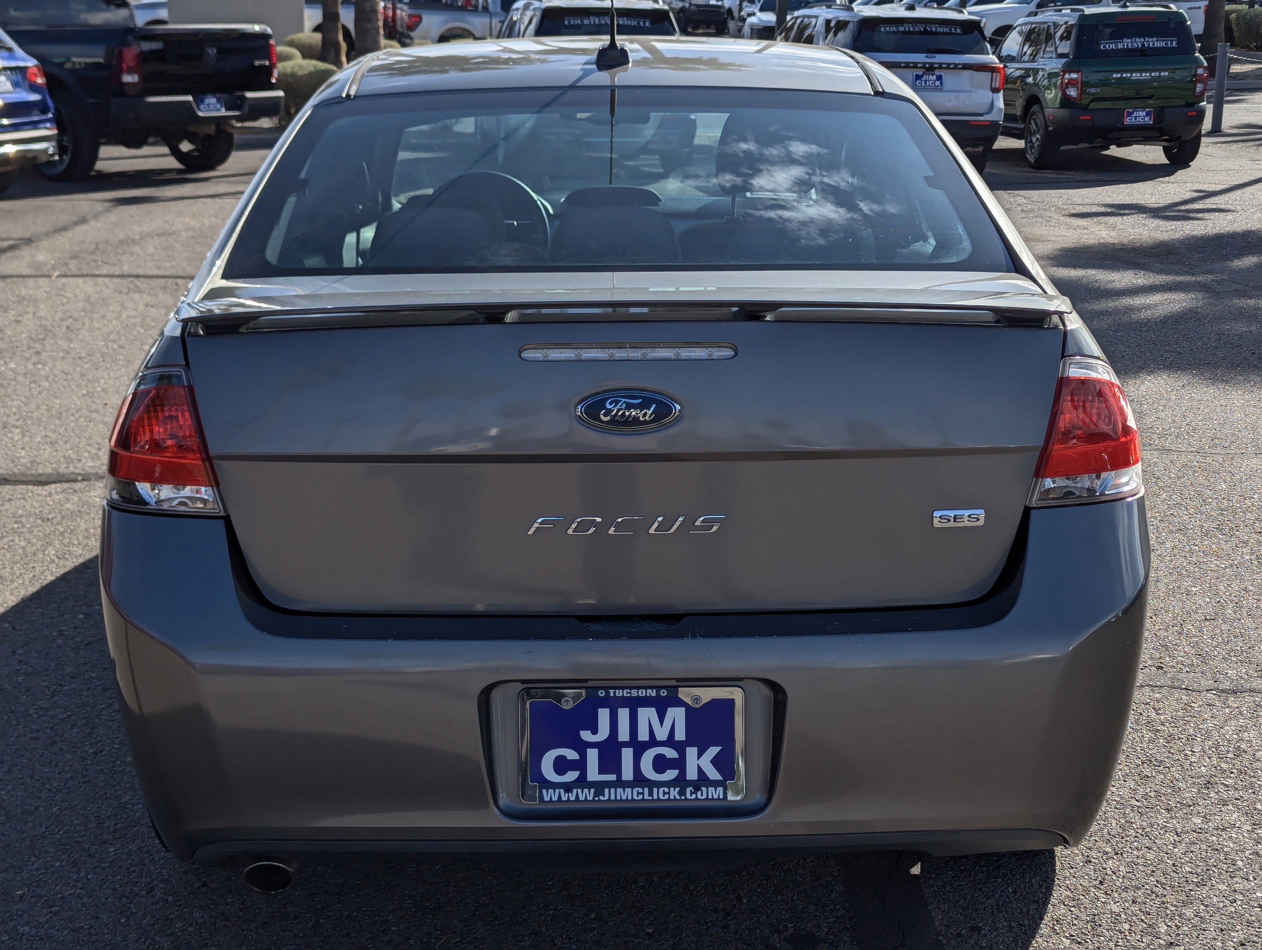 Used 2010 Ford Focus SES image 3