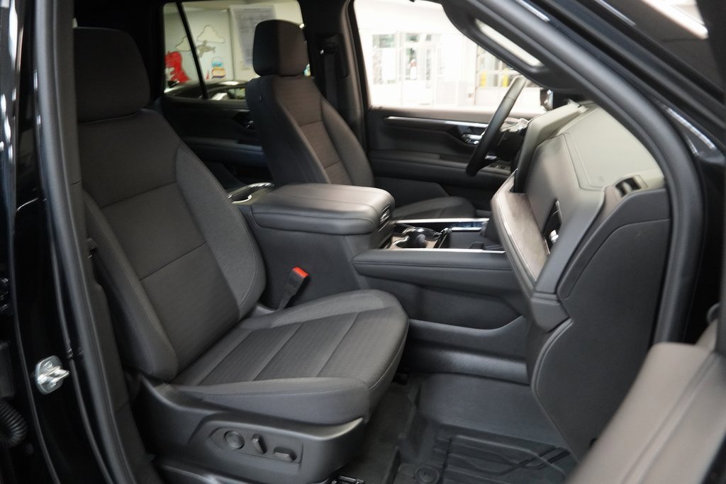 Certified 2025 Chevrolet Tahoe LS image 35