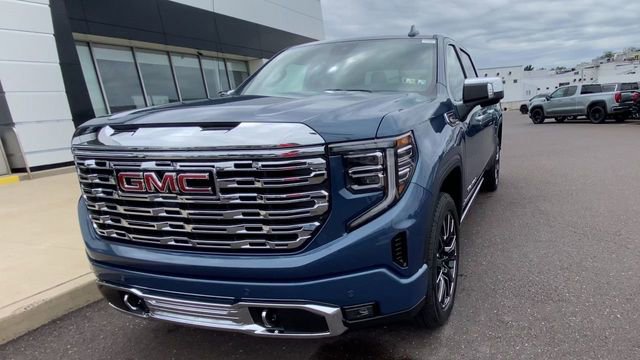 New 2026 GMC Sierra 1500 Denali w/ Denali Reserve Package image 3