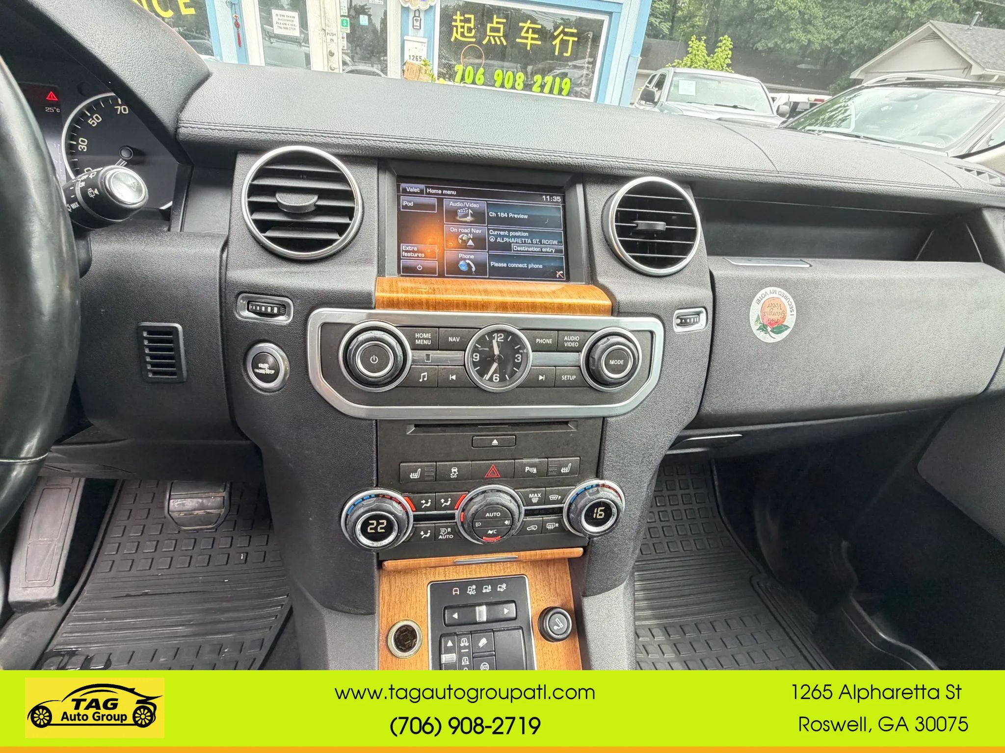 Used 2014 Land Rover LR4 HSE AWD/4WD image 19