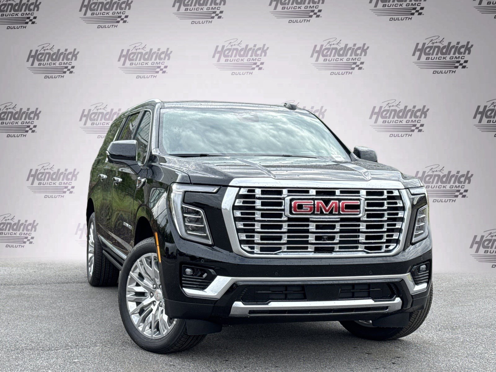 New 2026 GMC Yukon XL Denali w/ Sun & Power Step Package AWD/4WD image 2