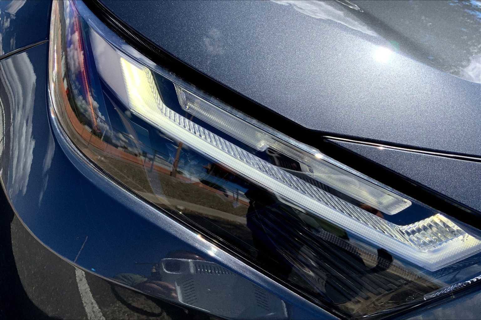 Certified 2025 Toyota RAV4 XSE image 26