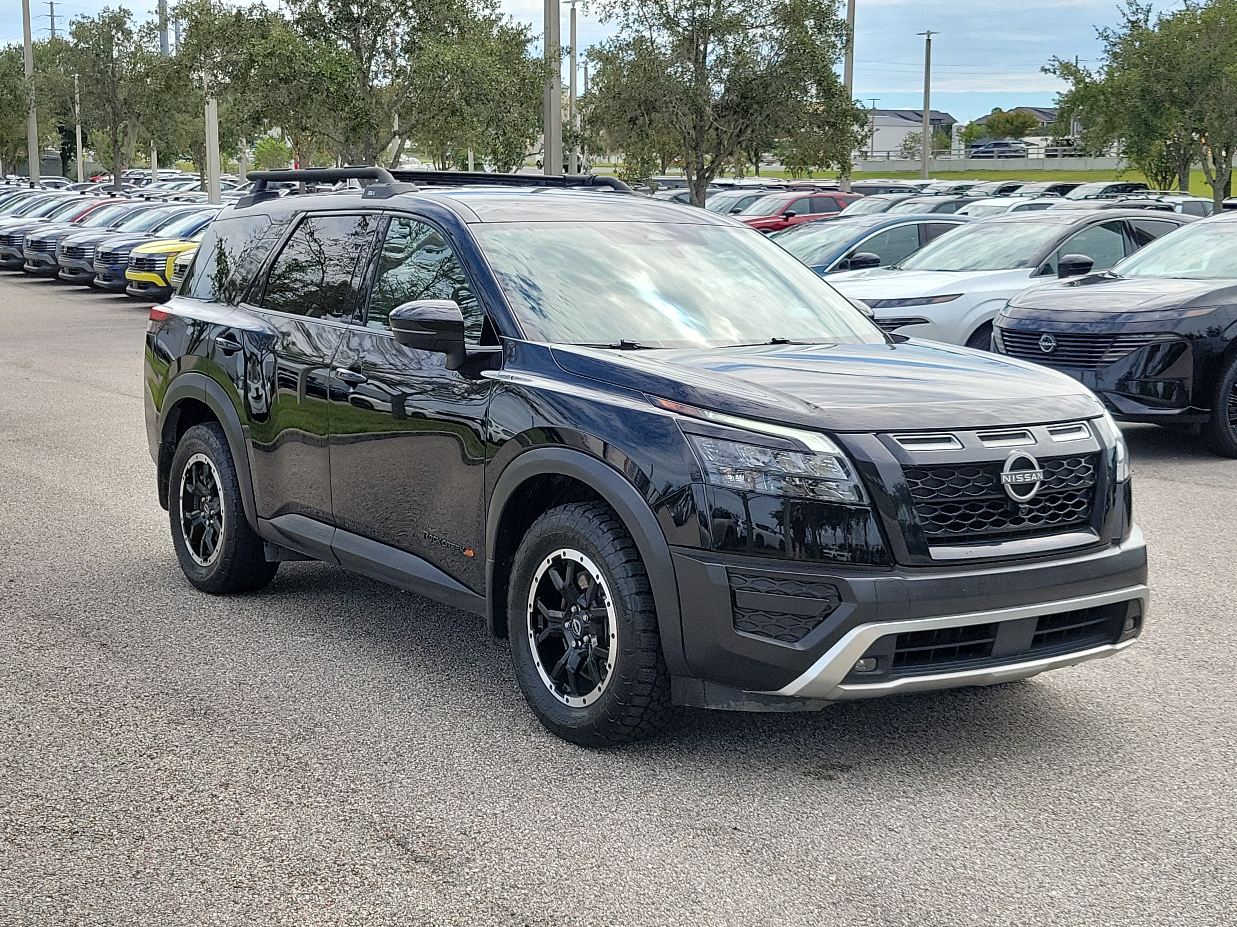 Certified 2023 Nissan Pathfinder Rock Creek AWD/4WD image 3