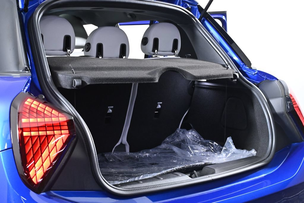 Used 2026 MINI Cooper S FWD image 32