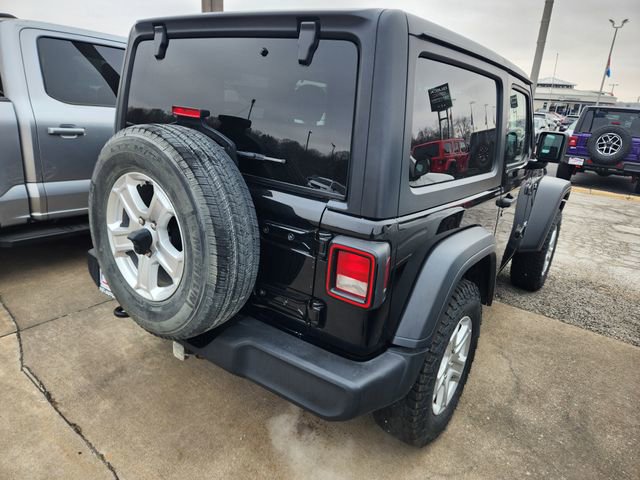 Used 2020 Jeep Wrangler Sport AWD/4WD image 3