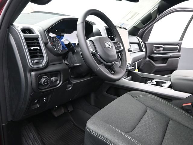 New 2026 RAM 1500 4x4 Crew Cab image 9