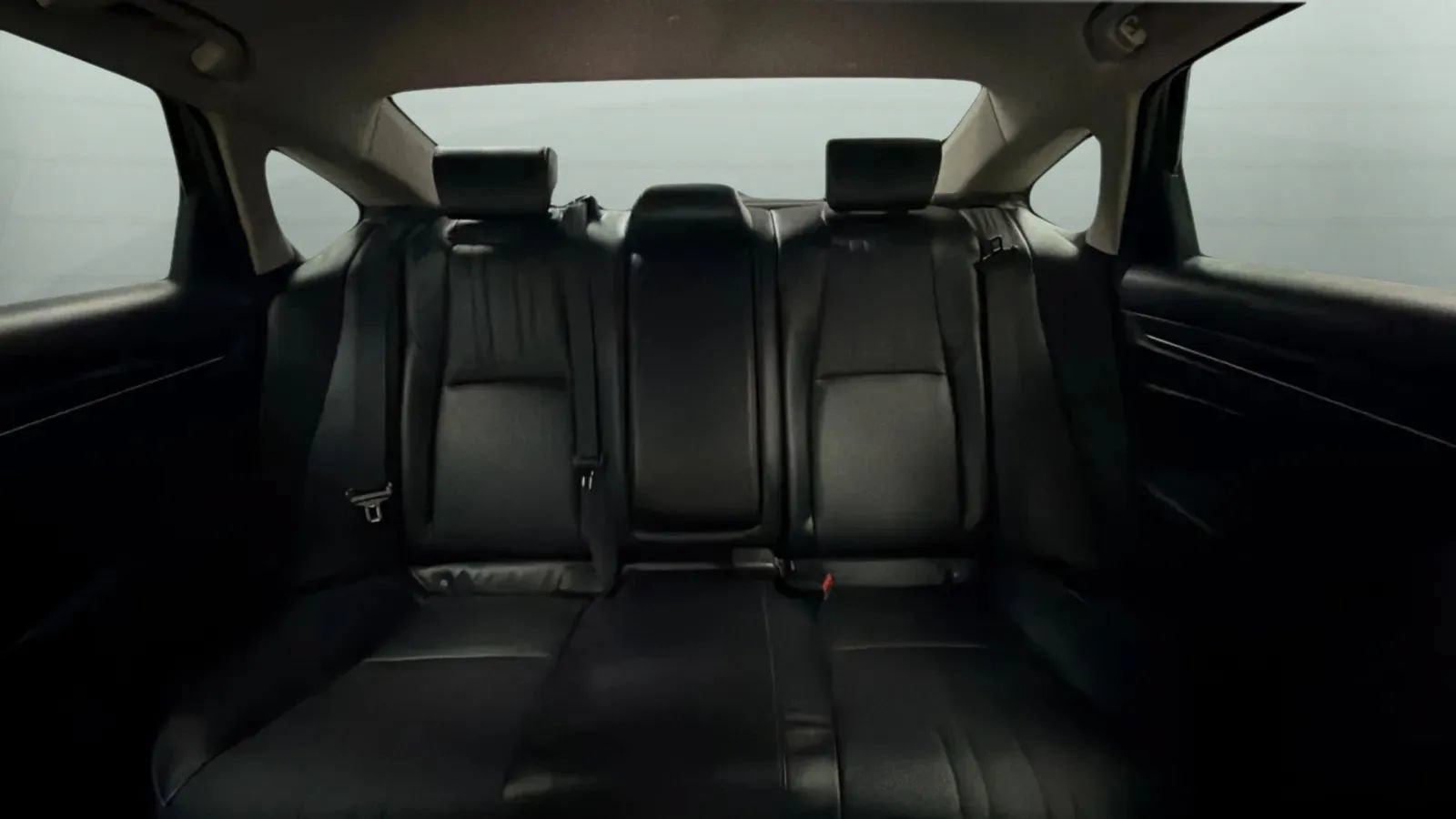 Used 2018 Honda Accord EX-L image 18