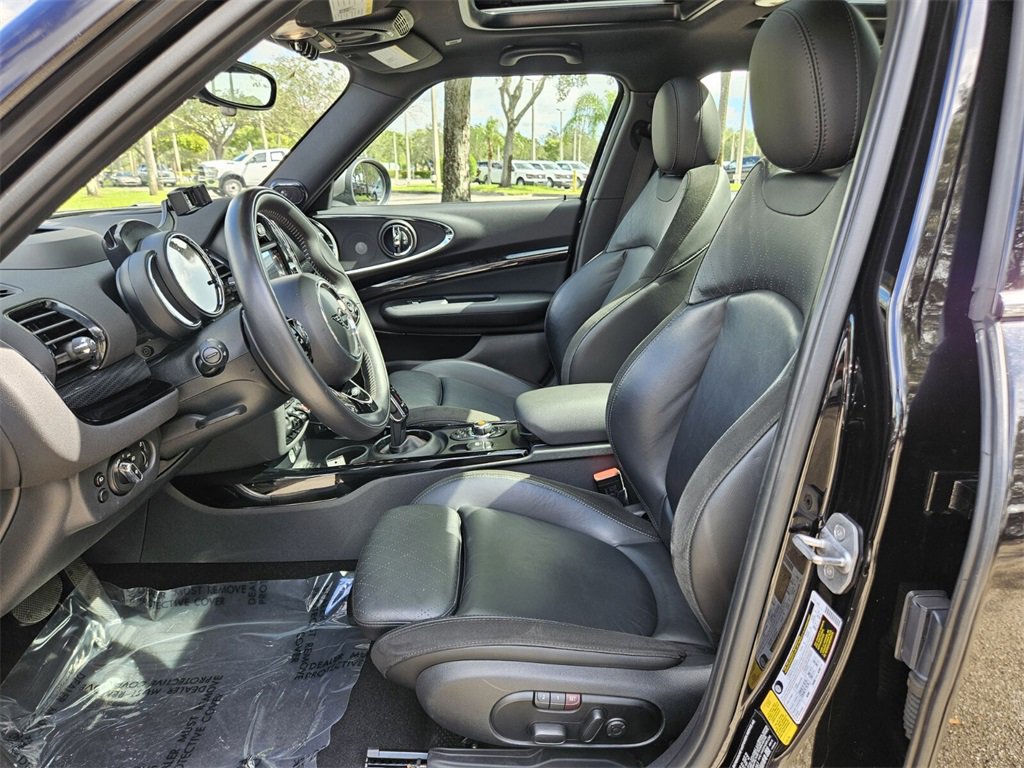 Used 2020 MINI Cooper Clubman S image 3