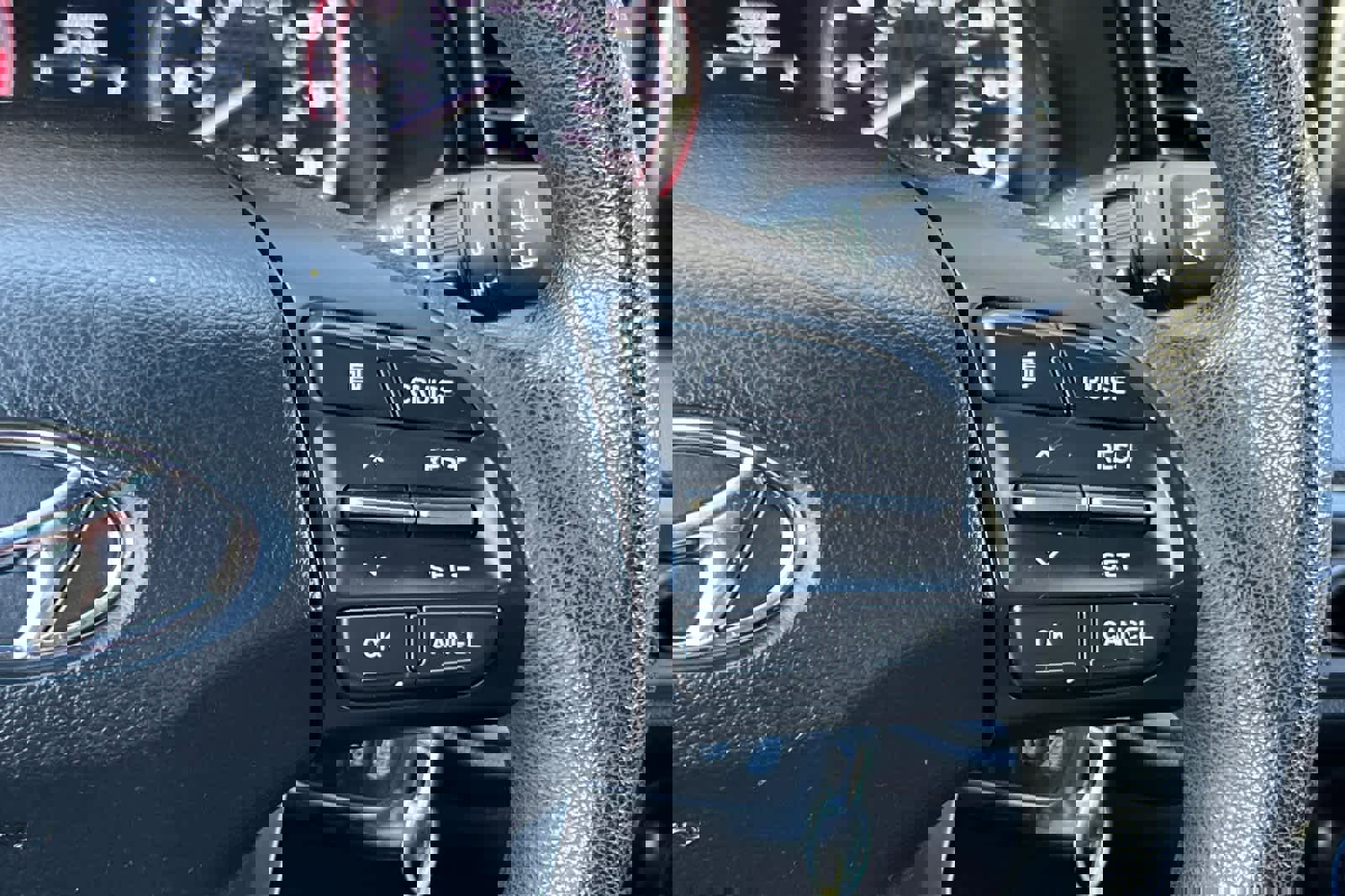 Used 2019 Hyundai Veloster 2.0 image 24