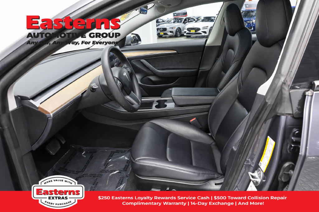 Used 2023 Tesla Model 3 Standard Range RWD image 15