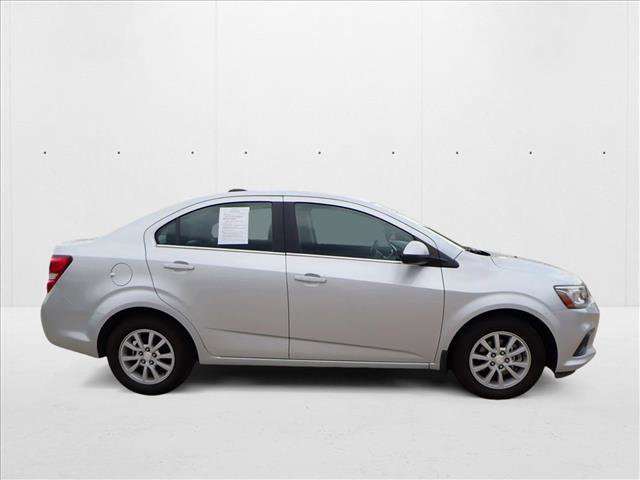 Used 2017 Chevrolet Sonic LT image 5
