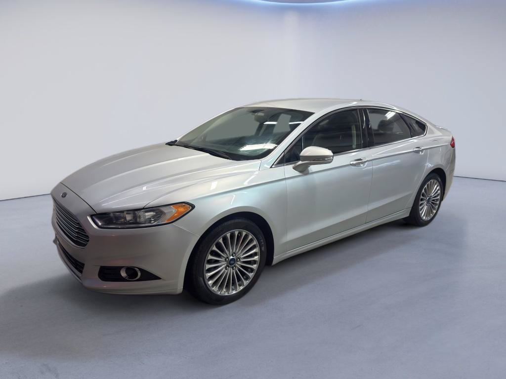 Used 2016 Ford Fusion Titanium FWD image 3