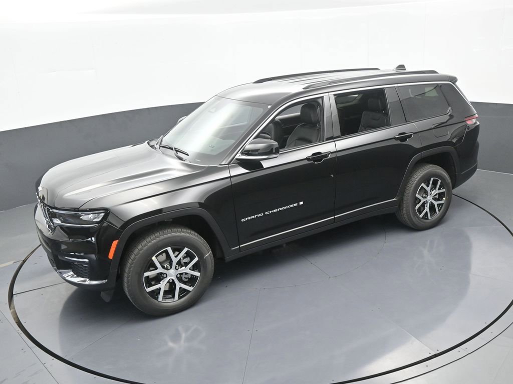 Used 2025 Jeep Grand Cherokee L Limited image 43